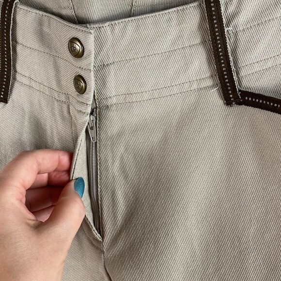 Ariat beige slim leg pants with patchwork detail size 32 - Picture 2 of 10